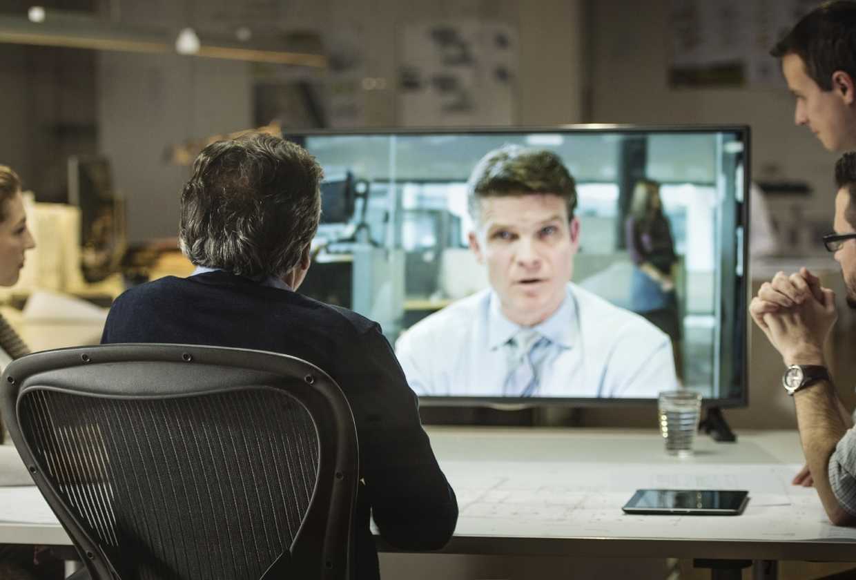 What do virtual employees need to be successful?